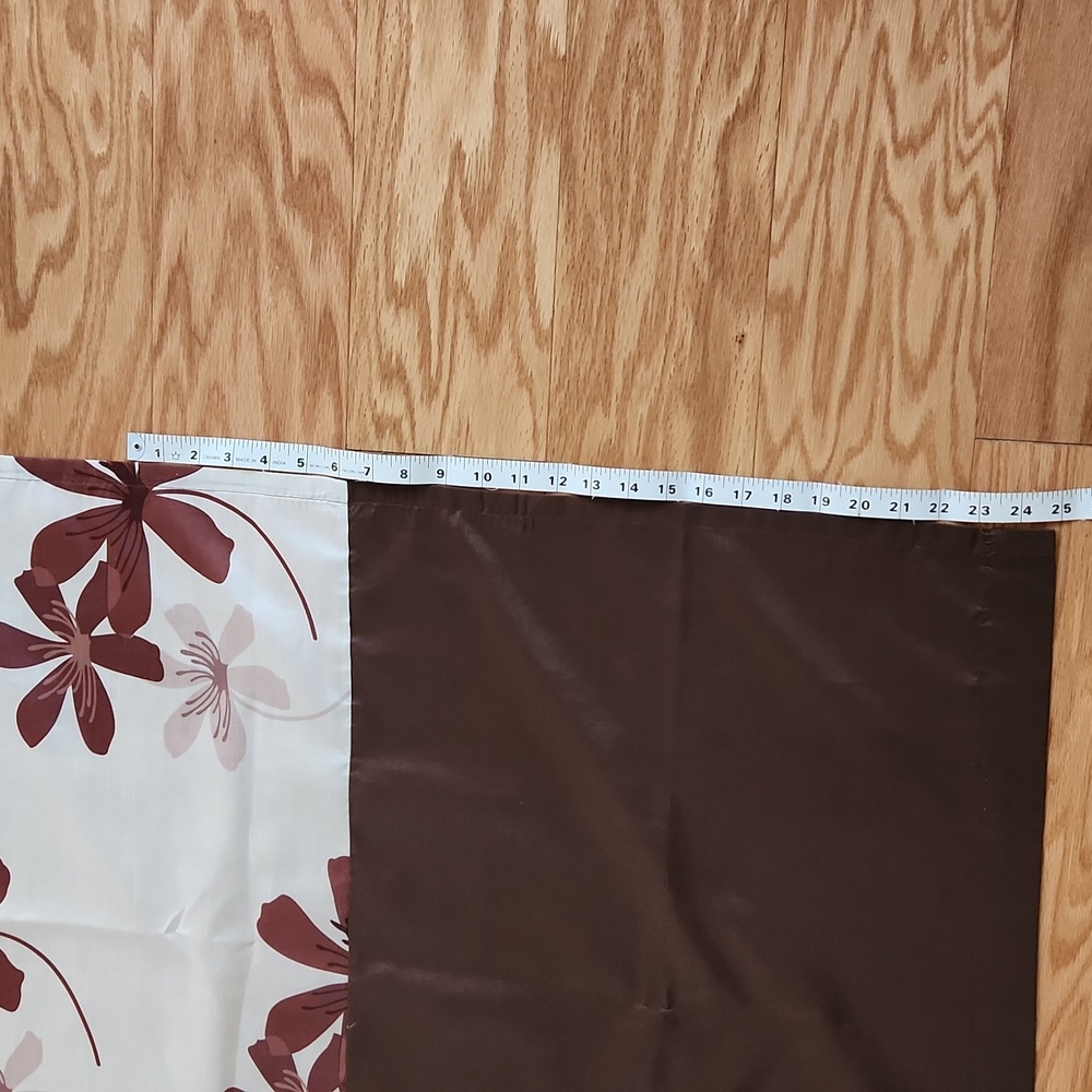 Beautiful flower print curtains - Picture 12 of 17